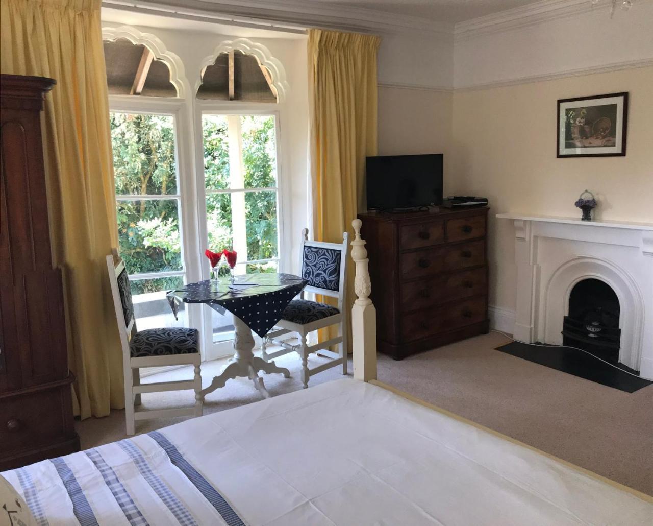 The Priory B&B Whitchurch  Bagian luar foto